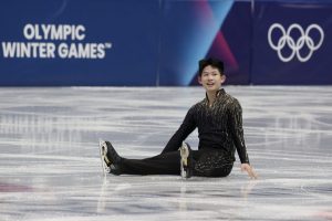 完成表演躺下謝謝冰場 李宇翔享受花式滑冰帶來的驚喜
