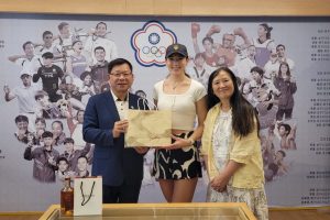 越野滑雪選手余睿返台拜會中華奧會蔡家福主席
