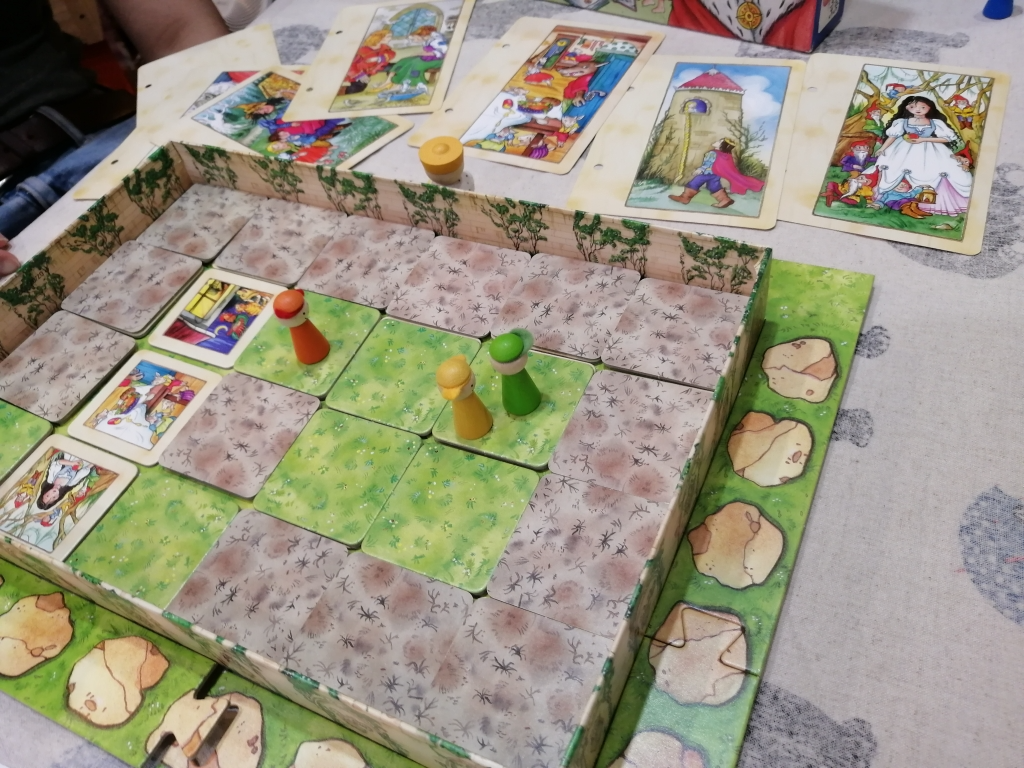 ボードゲーム　メルヘン王国を救え メルヘン王国を救え！」─時にはあきらめて、中成功を目指す