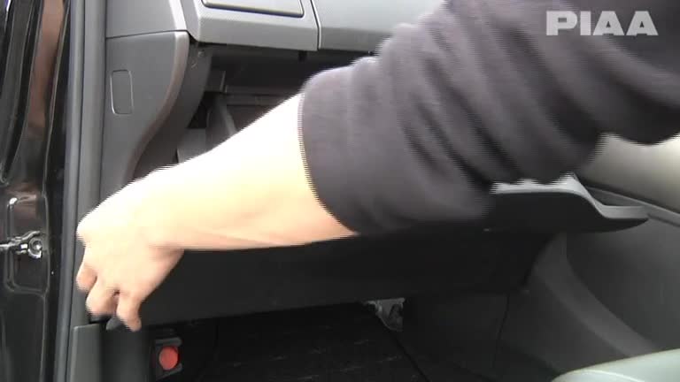 T5_トヨタ_オーリス