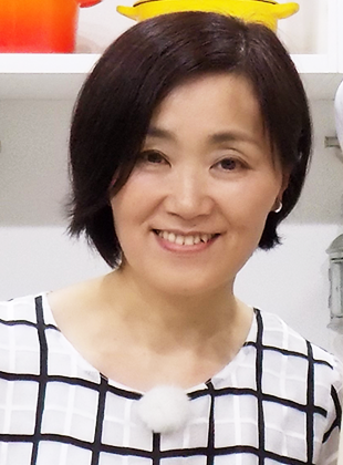 長岡美津恵akaisalad｜ARTISTS アーティスト｜Nadia Management ナディア・マネジメント