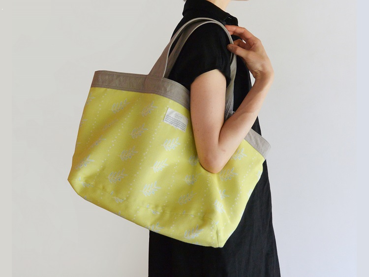 瀬戸内海オリーブ柄 倉敷帆布リバーシブルバッグ Eritto 株式会社襟立製帽所