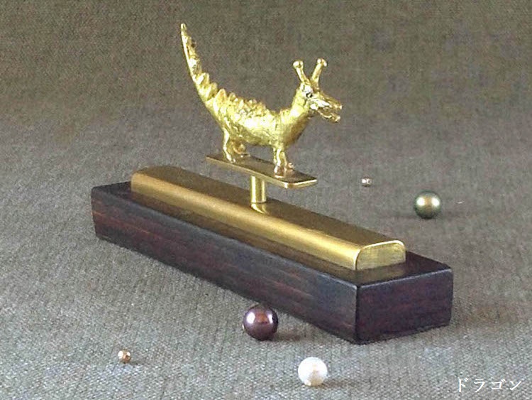 なんだか癒される文鎮【gnome.KJ】文鎮/ペーパーウェイト