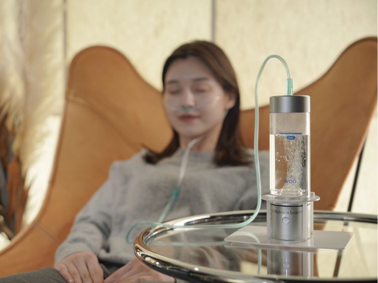 【最終価格】ドクター水素ボトル 新品カニューラ付き　元箱あり Dr.Hydrogen Bottle】ドクター水素ボトル+専用 オプションのみ ｜わん