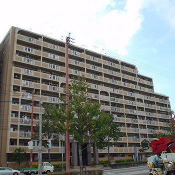 エバーライフ東平尾公園