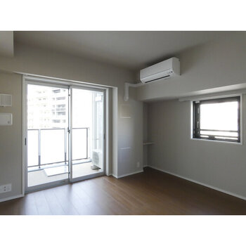 LIBR GRANT 西新宿EAST