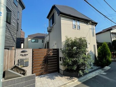 ファーストハウス方南町の間取り