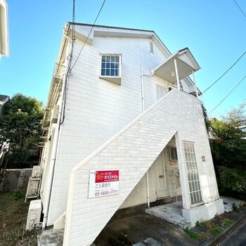 アーク岡田