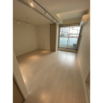 Nanpeidai HillTop House