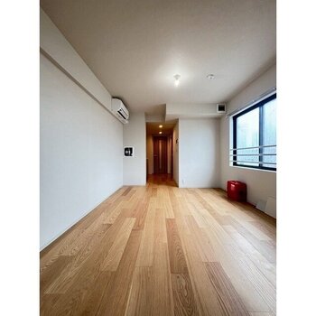 ウェルスクエア西新宿五丁目