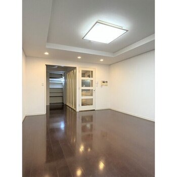 ZEL COURT AOYAMA