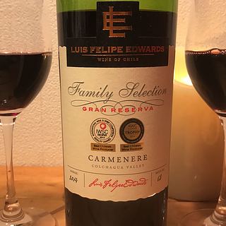 Luis Felipe Edwards Family Selection Gran Reserva Carmenere