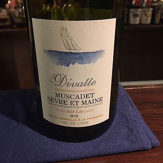 La Divatte Muscadet Sèvre et Maine Sur Lie(ラ・ディヴァットミュスカデ・セーブル・エ・メーヌ)