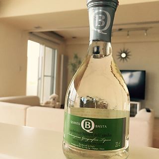 Quanto Basta Lambrusco Bianco(クワント・バスタ ランブルスコ ビアンコ)