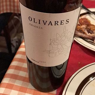 Olivares Crianza(オリバーレス クリアンサ)