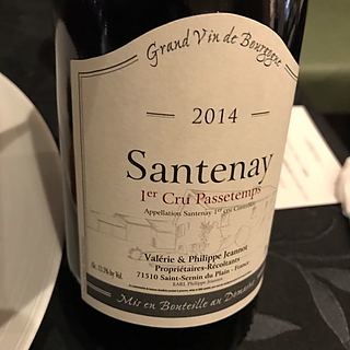 Valerie & Philippe Jeannot Santenay 1er Cru Passetemps(ヴァレリー・エ・フィリップ・ジャノ サントネイ プルミエ・クリュ パスタン)