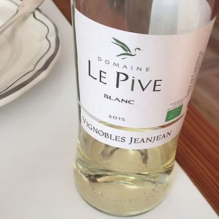 Dom. le Pive Blanc(ドメーヌ・ル・ピーヴ ブラン)