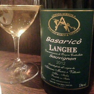 Adriano Marco e Vittorio Basarico Langhe Sauvignon(アドリアーノ・マルコ・エ・ヴィットリオ バサリコ ランゲ ソーヴィニヨン)