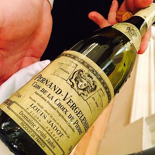 Louis Jadot Pernand Vergelesses Clos de la Croix de Pierre Blanc