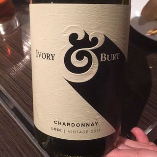 Ivory & Burt Chardonnay(アイボリー・アンド・バート シャルドネ)