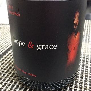 Hope & Grace Pinot Noir Russian River Valley(ホープ・アンド・グレイス ピノ・ノワール ロシアン・リヴァー・ヴァレー)