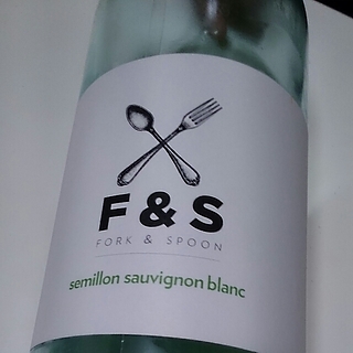 Fork & Spoon Sémillon Sauvignon Blanc(フォーク＆スプーン セミヨン ソーヴィニヨン・ブラン)