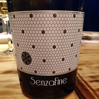 SenzaFine Bianco(センツァフィーネ ビアンコ)