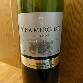 Vina Mercedes Pinot Noir