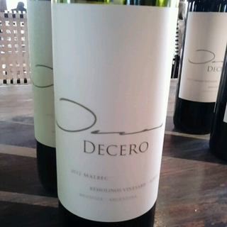 Decero Clásicos Malbec(デセロ クラシコス マルベック)