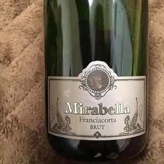Mirabella Franciacorta Brut(ミラベラ フランチャコルタ ブリュット)