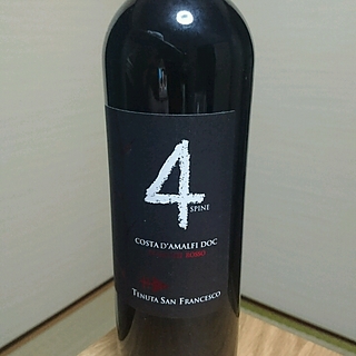 Tenuta San Francesco 4 Spine(テヌータ・サン・フランチェスコ 4 スピーネ)
