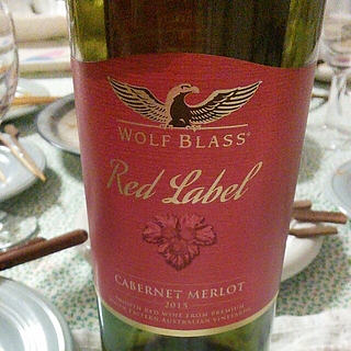 Wolf Blass Red Label Shiraz Cabernet