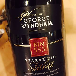 George Wyndham Bin555 Sparkling Shiraz(ジョージ・ウインダム ビン555 スパークリング・シラーズ)