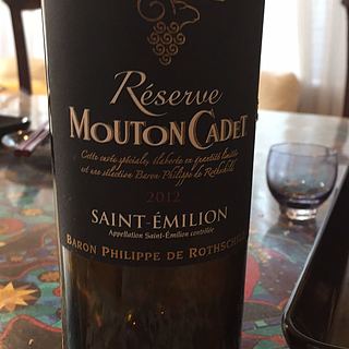 Mouton Cadet Réserve Saint Emilion
