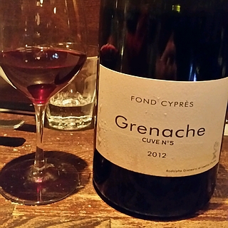 Fond Cyprès Grenache Cuve No5