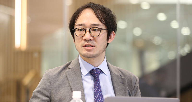 眼精疲労が治らないのはなぜ 長引く目の疲れや痛みには病気が隠れていることも メディカルノート