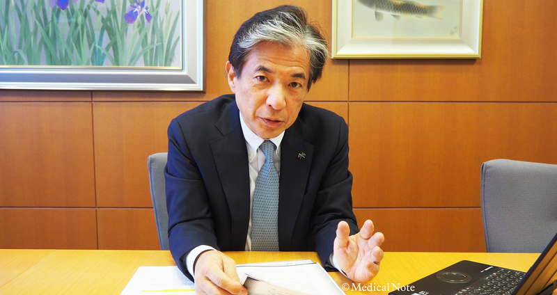 顔面の赤あざが特徴のひとつ スタージ ウェーバー症候群の原因や症状とは メディカルノート