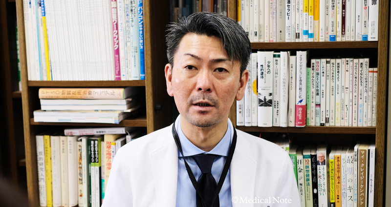 子どもが精神的に追い詰められていたら 発言や行動の裏側に潜む悩みに耳を傾けて メディカルノート