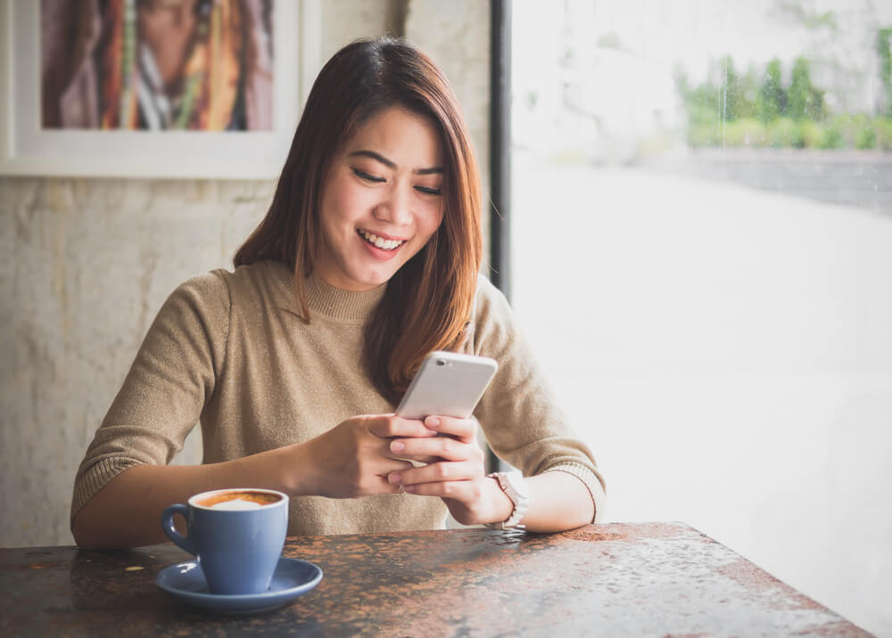スマホの画面がパーティー会場になる!? 進化系婚活アプリ体験記