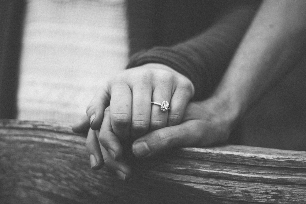 パパ活バレでパパと本妻が離婚することに…!?トラブルに巻き込まれない対策