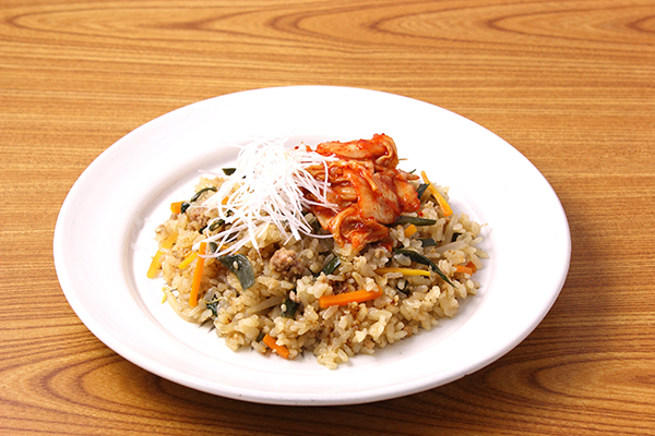 ビビンバ風炊き込みご飯