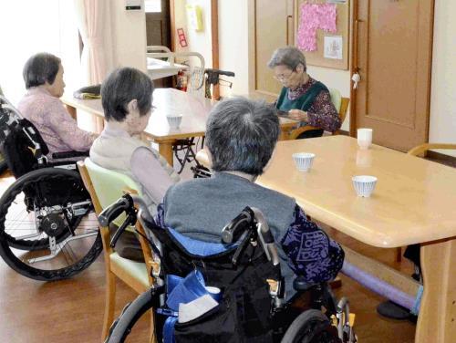 高齢者7人に1人が認知症へ、行方不明は10年で倍増…求められる見守りや活躍の場 | ヨミドクター(読売新聞)