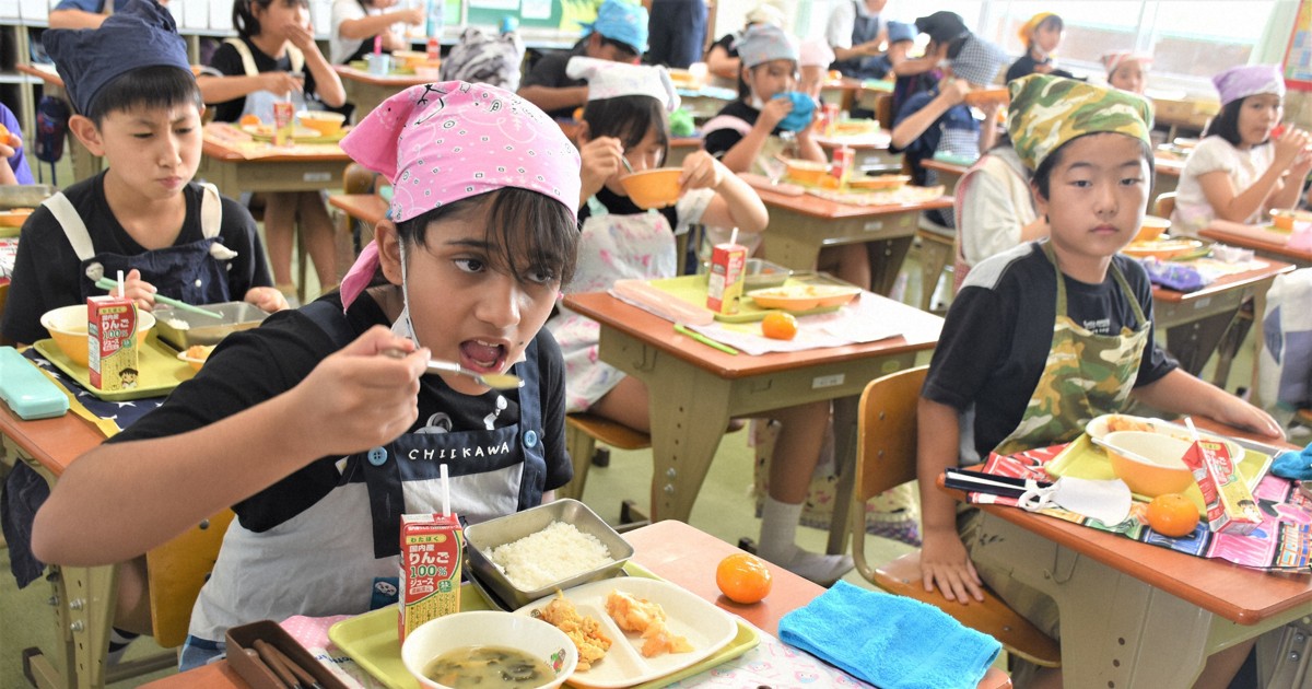 ムスリムの児童も一緒にごはん 茨城2町でハラール給食 | 毎日新聞
