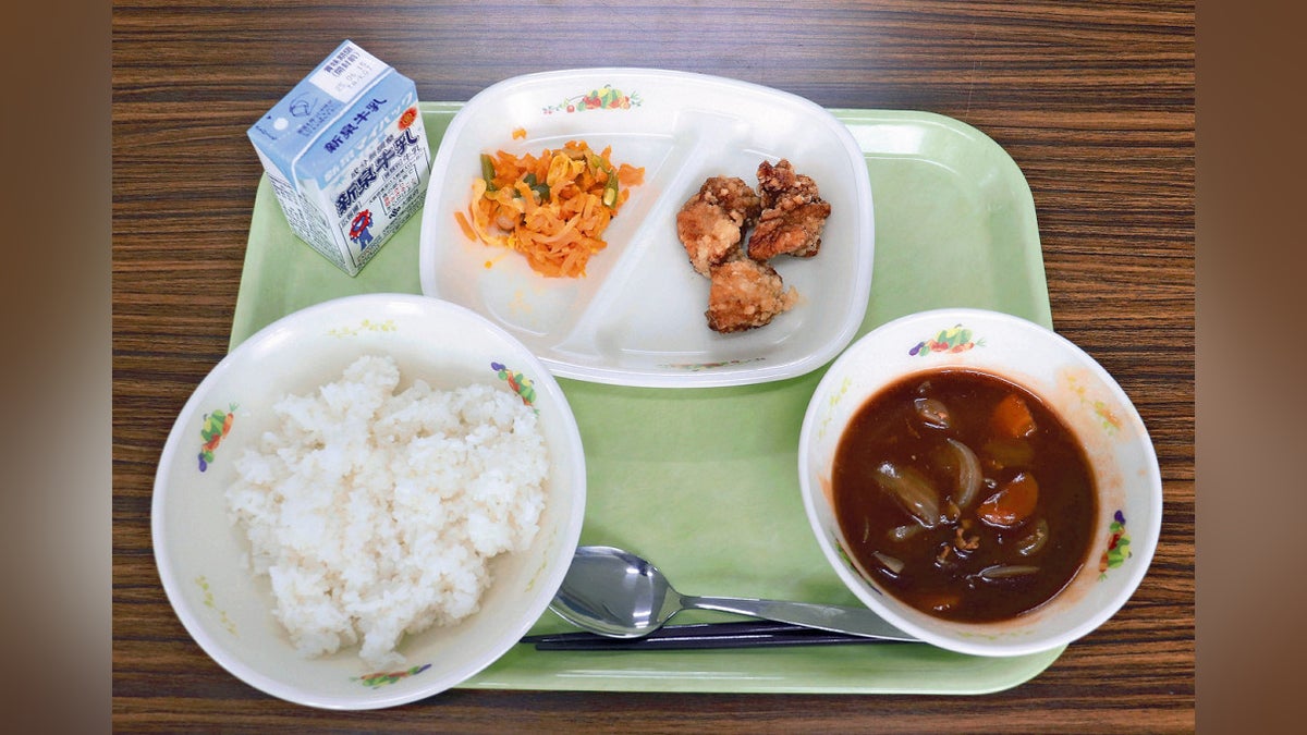 大阪 中学 給食