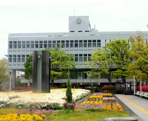 小学校の給食ピラフに錠剤混入、６年生２人が発見…既に食べ終わっていた学級もあり被害状況分からず | ヨミドクター(読売新聞)