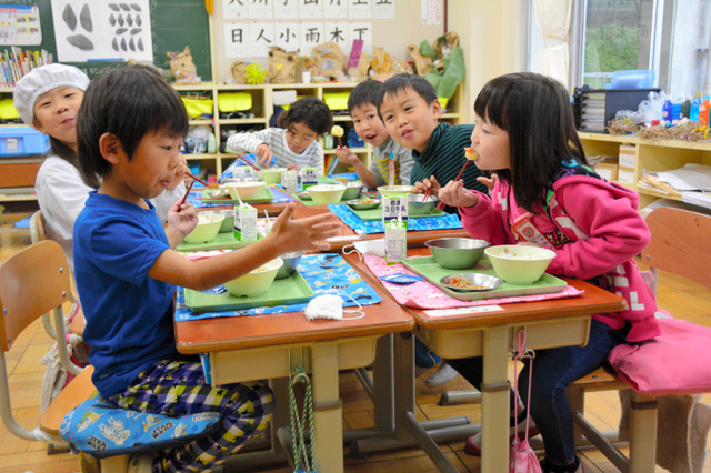 千葉)地産野菜→学校給食→食べ残しは肥料 木更津:朝日新聞デジタル
