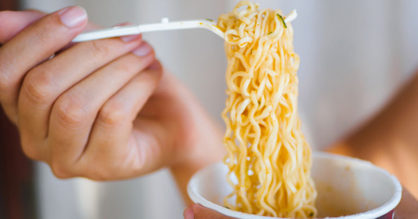 超加工食品：「超加工食品」を多く食べる人はがんのリスクが高い：話題の論文 拾い読み！：日経Gooday（グッデイ）