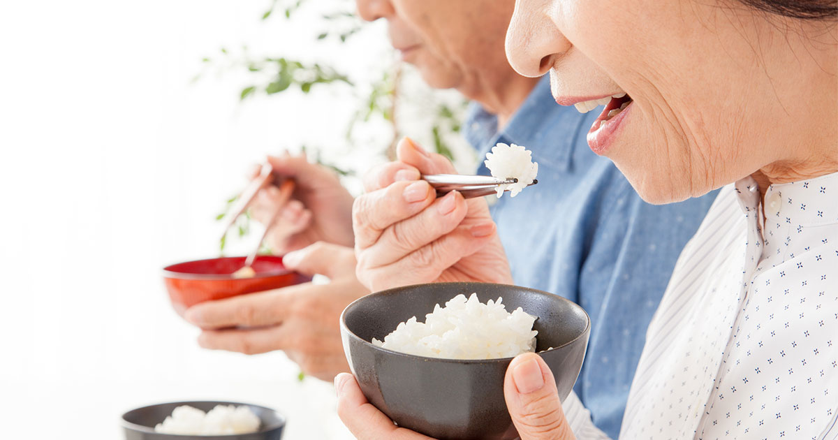 定年後も健康な人の食事は「筋肉」と「骨」がポイントだった！｜男の健康｜ダイヤモンド・オンライン