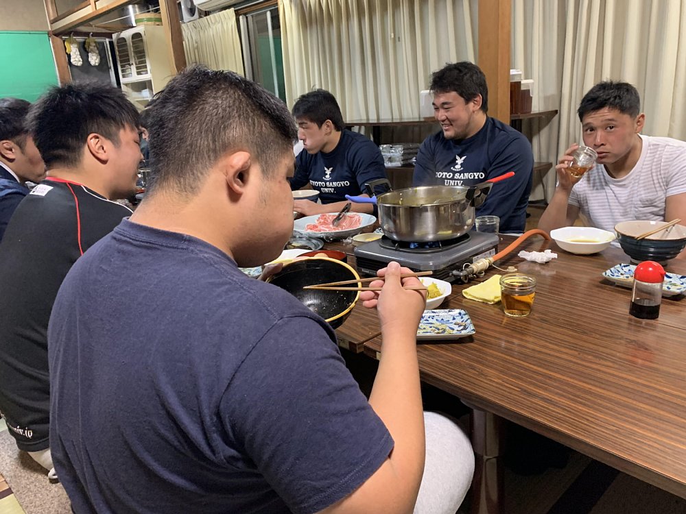 京都産業大学ラグビー部、強豪校を支える伝統の「栄養合宿」 : コラム | J SPORTS