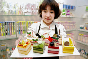 嚥下障害広がる配慮…とろみつける自販機、舌でつぶせるスイーツ : yomiDr. / ヨミドクター(読売新聞)